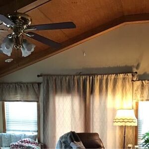 jCPenny drapes a total of 7 there are 5 valances and 2 drapes